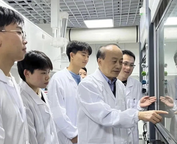 碳紙項(xiàng)目獲A輪融資 美錦能源再探新興能源技術(shù)，或?qū)⒎趸律鲜泄? />
</span>
<span id=